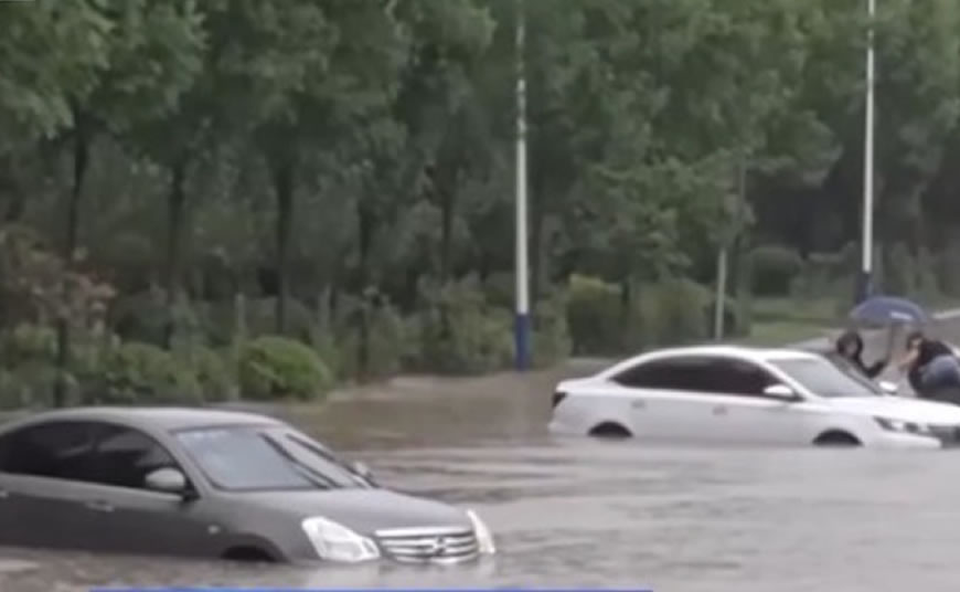 桂林汽车涉水救援